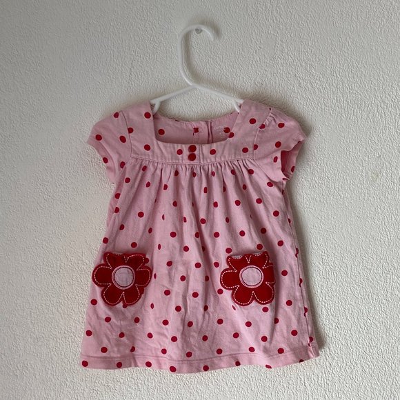 3/$10 Girls Super Cute Carter's Pink and Red Polka Dot Pattern T-Shirt Size 12M - Picture 1 of 3